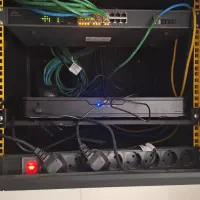 نصب و فروش دوربین مداربسته و دزدگیراماکن|خدمات پیشه و مهارت|تهران, جمهوری|دیوار