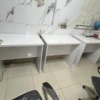 میز ناخن میز مطالعه|آرایشگاه و سالنهای زیبایی|رشت, نیکمرام|دیوار