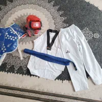 لباس تکواندو و هوگو