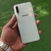 گوشی سامسونگ A50 درحد نو 128گیگابایت