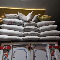 کاه گندم دیم و کاه نخود دیم|لوازم جانبی حیوانات|کاشان, میدان میوه تره بار|دیوار