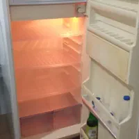 یخچال آزمایش