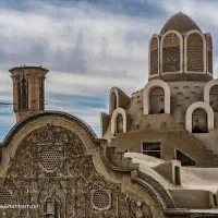 زمین-فروشی