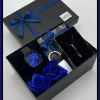 باکس گل همراه لوازم برای روز مرد|گل مصنوعی|قائن, |دیوار