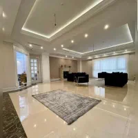 ونک شیراز ۲۲۰متر ۳خوابه لوکس باکلیه امکانات