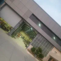 استخدام نیروی پرس کار‌