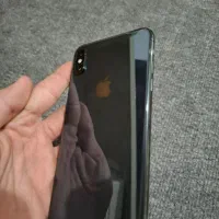 ایفون ایکس اس مکس