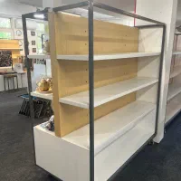 قفسه چرخ دار