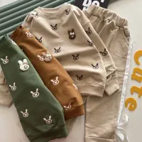 لباس زنانه. بچگانه.