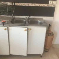 کابینت فلزی با 3 عدد سینگ و سنگ رو کابینت