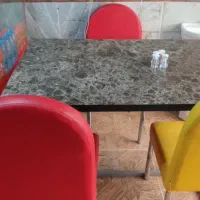 میز و صندلی