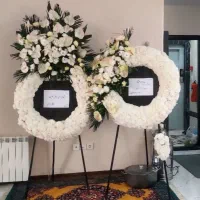 تاج گل طبیعی و دسته گل