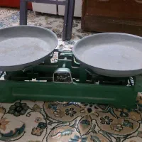 ترازو ۲۰ کیلویی قدیمی