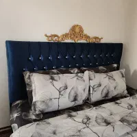 تخت خواب دو نفره بعلاوه تشک و میز آرایش