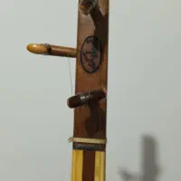 تنبور|سازهای سنتی|کرج, باغستان|دیوار