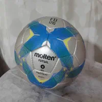 توپ فوتسال مولتن FG1710