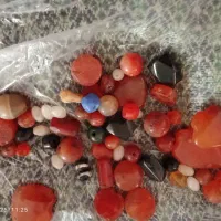 مهره های قدیمی به بالاترین قیمت پیشنهادی|کلکسیون اشیاء عتیقه|کبودرآهنگ, |دیوار