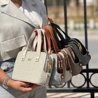 کیف عمده|کیف، کفش، کمربند|روانسر, |دیوار