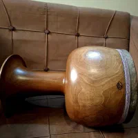 تمبک حرفه ایی گردو سیاه سنندج کلکسیونی شیرانی|سازهای سنتی|اصفهان, دشتستان|دیوار