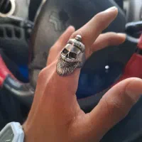 انگشتر اسکلت