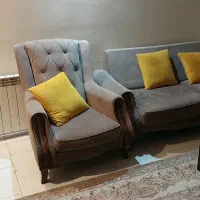 مبلمان راحتی هفت نفره به همراه میز جلو