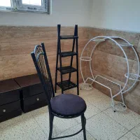 صندلی سالم ،پایه گلدان و وسایل دیگر