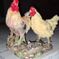 مجسمه مرغ و خروس