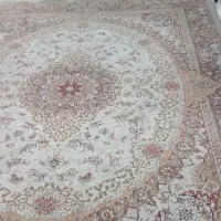 یک عدد فرش ۹ متری