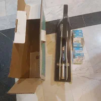 دستگاه منگنه صحافی وسط زن مکس