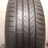 یک حلقه لاستیک ۲۳۵ ۵۵ ۱۹ بریجستون فابریک سانتافه
