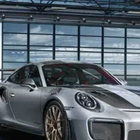 استخدام راننده با خودرو