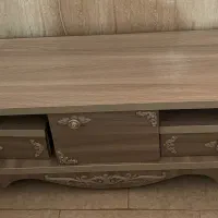 میزتلوزیون کاملانوتمیزوسالم خوشگل