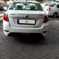 برلیانس‌330اتومات‌مدل‌‌۹۹‌‌موتور‌بزرگ‌بدون‌رنگ