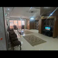 فروش آپارتمان ۱۶۰ متری ۳ خوابه ارم کف قیمت