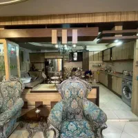 اپارتمان جنوبی ۱۳۰ متر