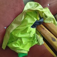 یکعدد کاپشن یا بادگیر|لباس|مرودشت, ژیان|دیوار