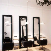 دکور ارایشگاه زنانه