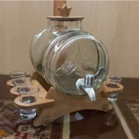 کلمن شیشه ای و ۶ تا لیوان کوچک