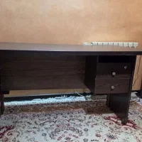 میز چوبی