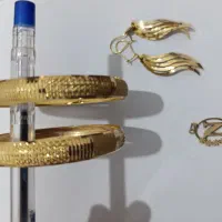 ۱۰۰ گرم طلا