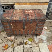 صندوق قدیمی عتیقه|کلکسیون اشیاء عتیقه|لواسان, |دیوار