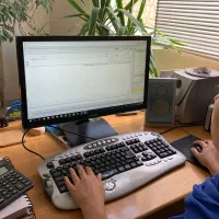 استخدام دو نفر حسابدار (آقا و خانم)