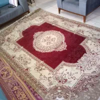 درود..یک عدد فرش ۶متری مطابق تصویر بفروش میرسد