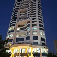 برج-مجلل-لکسون-58-متر-ویو-دریاچه-زیر-قیمت-کاسبی