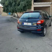 207 مدل ۹۹ بی رنگ ، فرمان برقی