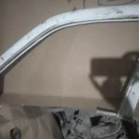 ستون در بژو۴۰۵