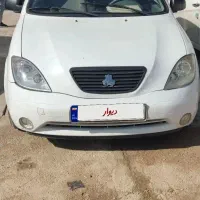 تیبا صندوقدار