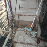 چهارپایه آهنی محکم درحدنو