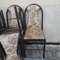 میز غذاخوری ۶نفره .فلزی