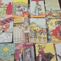 فال دقیق و با‌ جزئیات قهوه، تاروت، ورق،شمع و آیینه